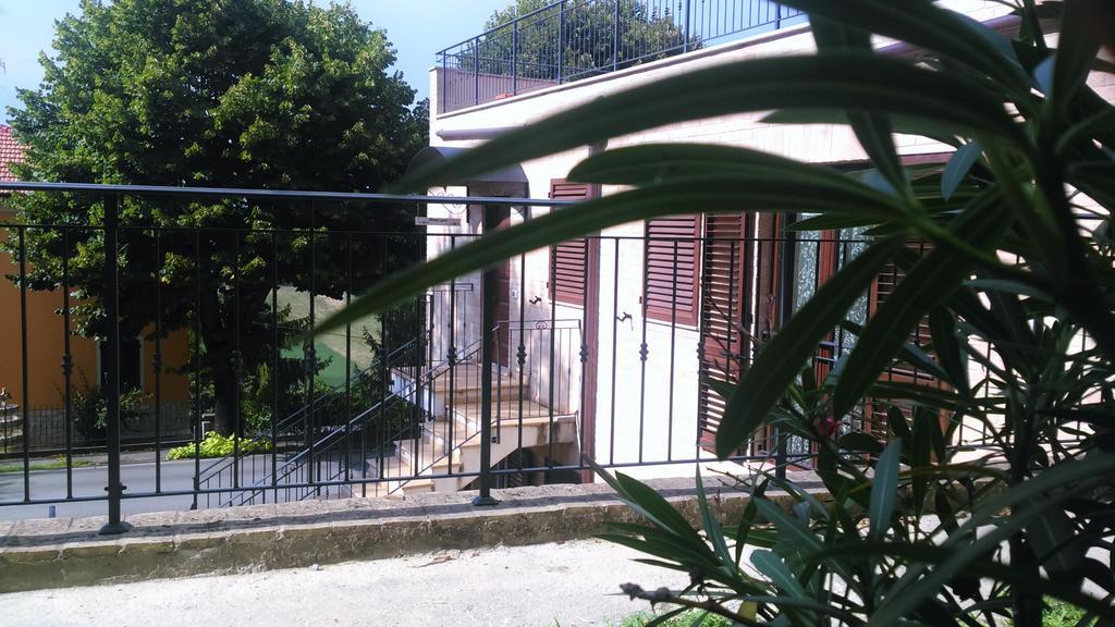 Nonna Caro Hotel Fermo Kültér fotó